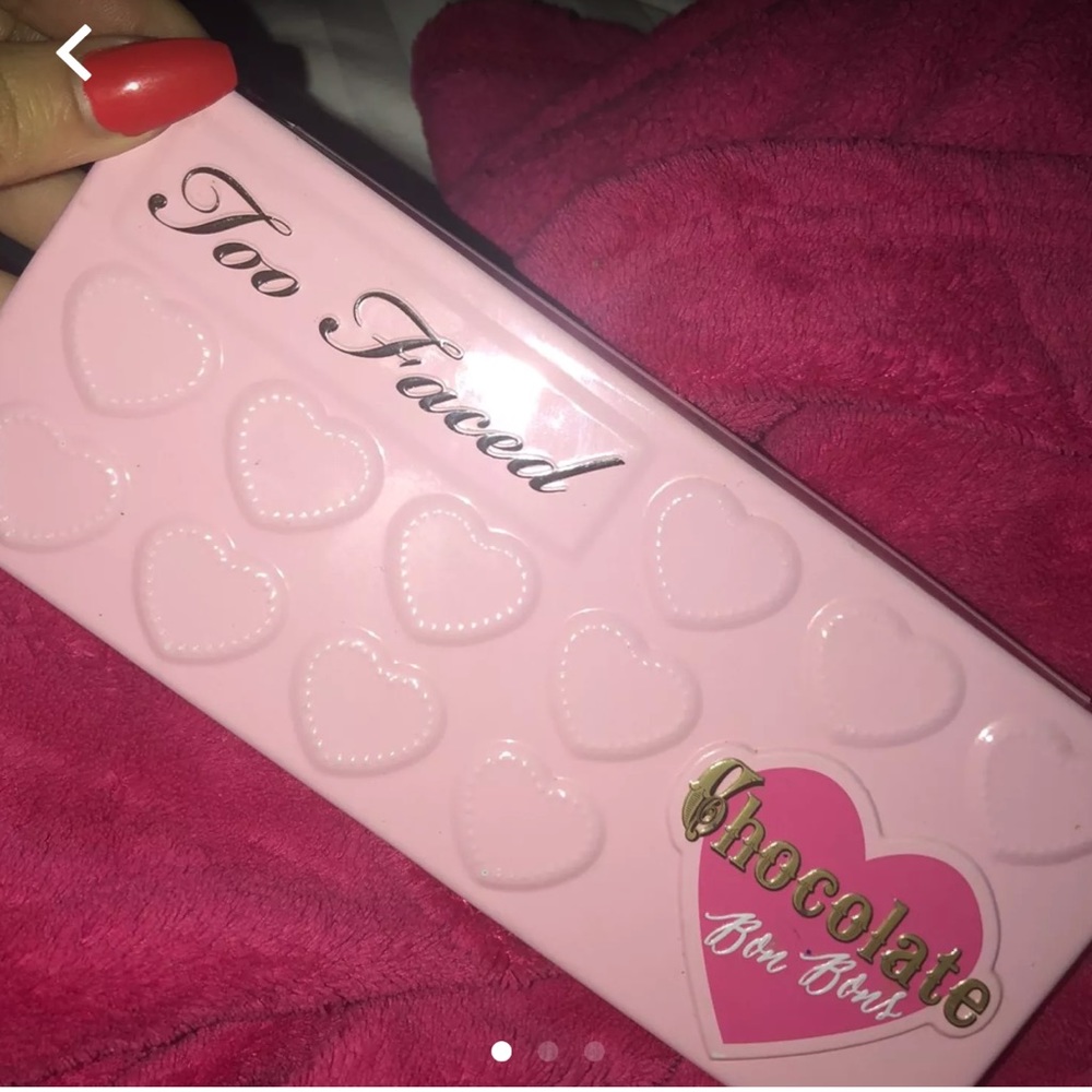 Too faced Chocolate Bar pallet